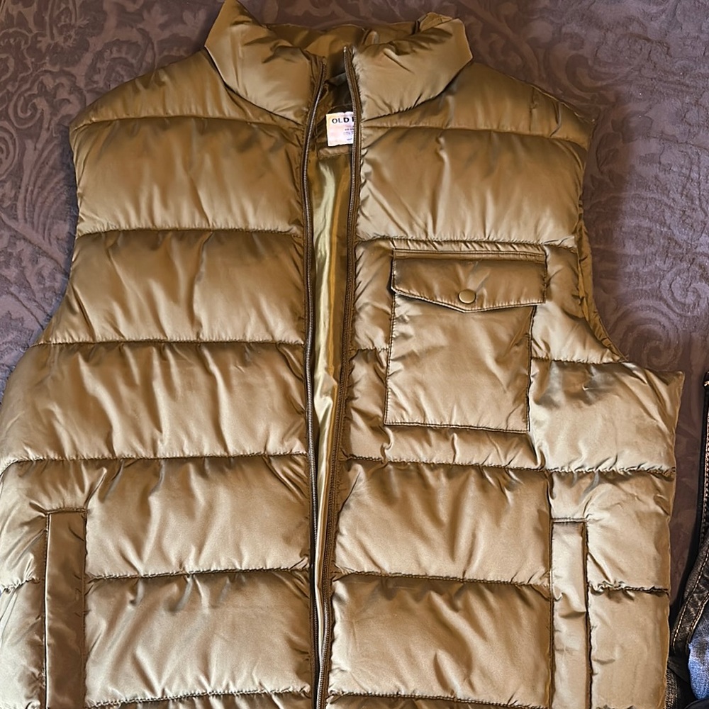 Olive Green Puffer Vest